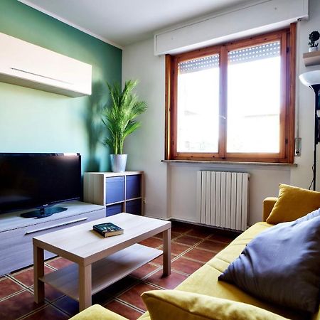 Casa Zoe Apartment Free Parking,Self Check In & Free Wi Fi Parma Zewnętrze zdjęcie