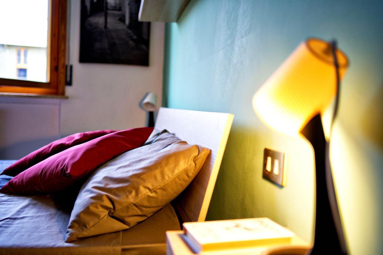Casa Zoe Apartment Free Parking,Self Check In & Free Wi Fi Parma Zewnętrze zdjęcie