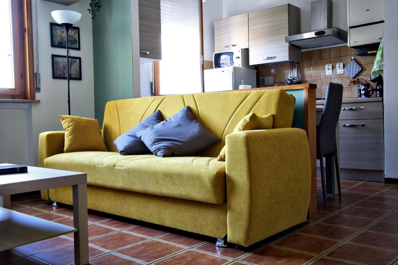 Casa Zoe Apartment Free Parking,Self Check In & Free Wi Fi Parma Zewnętrze zdjęcie