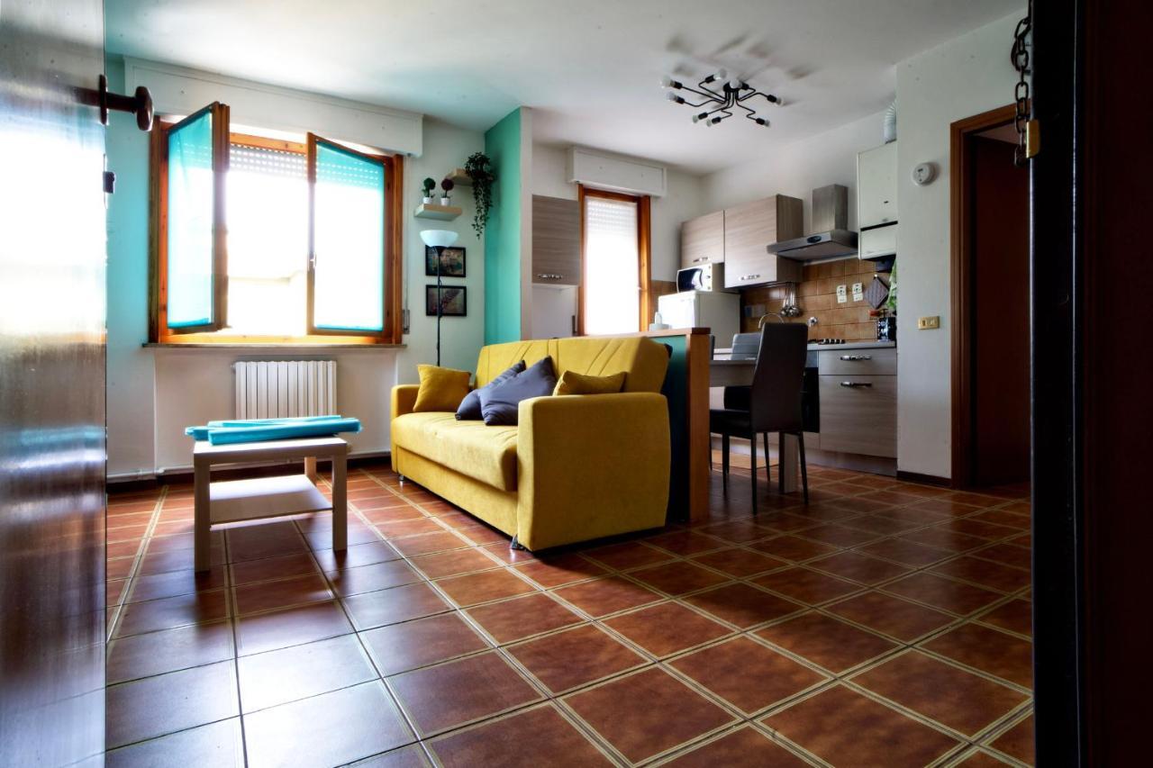 Casa Zoe Apartment Free Parking,Self Check In & Free Wi Fi Parma Zewnętrze zdjęcie